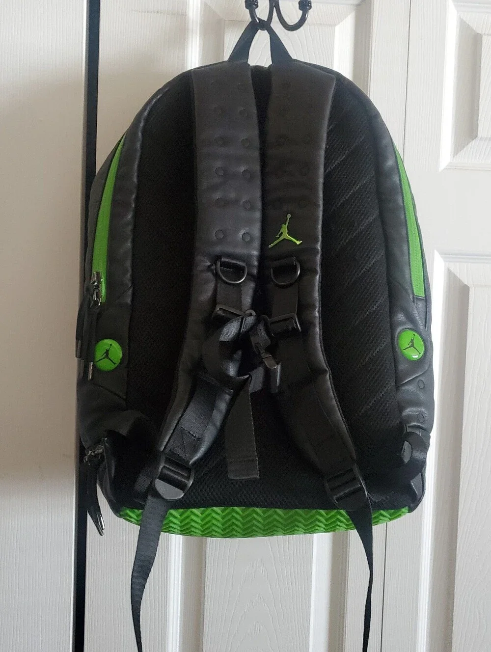 JORDAN RETRO 13' GOT GAME LIMITED EDITION BACKPACK. ALTITUDE. BLACK GREEN NEWER